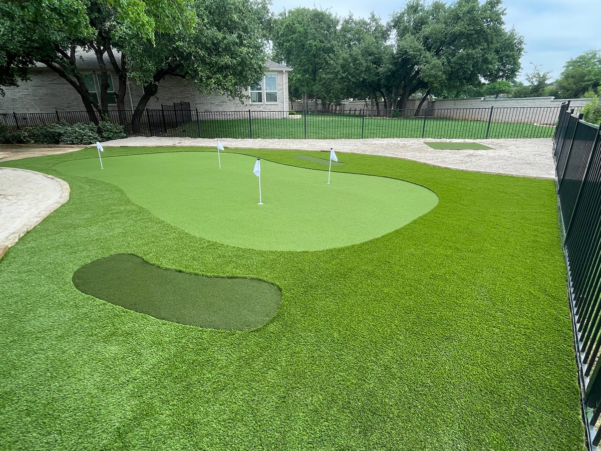 artificial turf putting greens